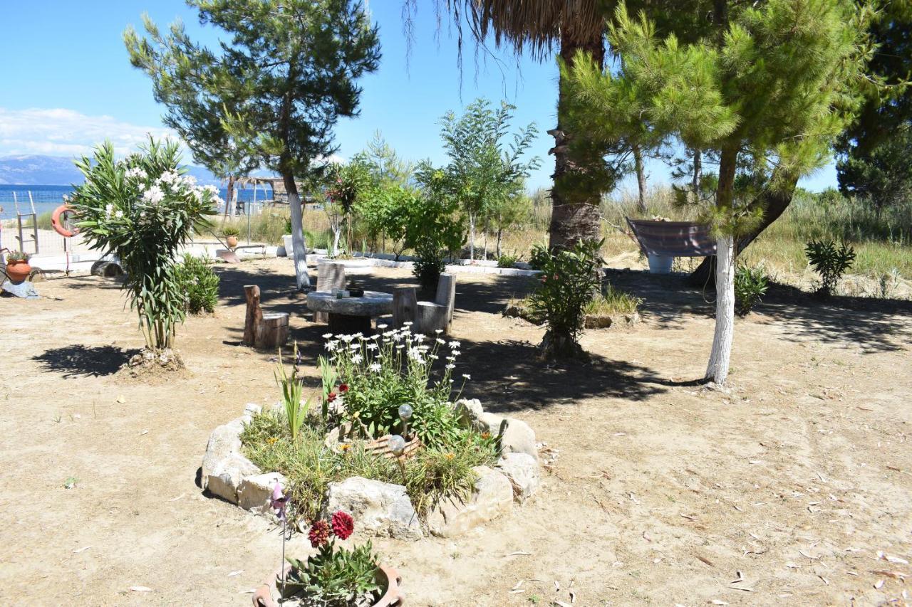 Bouka Beachfront Bungalows Ágios Nikólaos Exterior foto